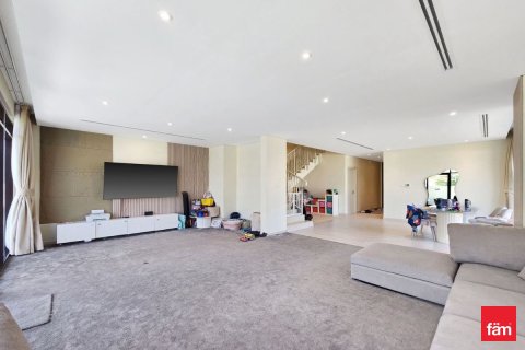 3 bedrooms Townhouse in Dubai, UAE No. 147832 4