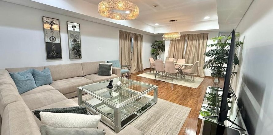 Apartment de 2 dormitorios en Dubai Marina, UAE No. 147836