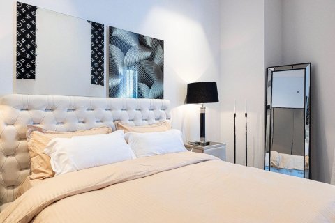 1 bedroom Apartment in Business Bay, UAE No. 199670 9