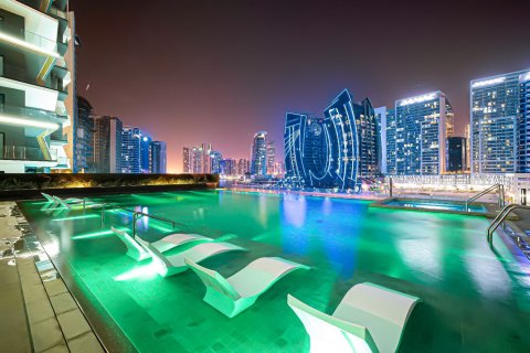 1 bedroom Apartment in Business Bay, UAE No. 199670 16