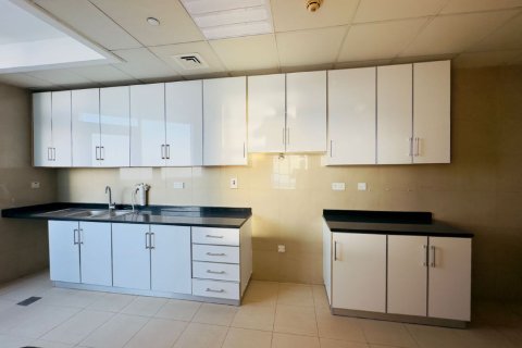 3 bedrooms Apartment in Ras Al Khaimah, UAE No. 183779 7
