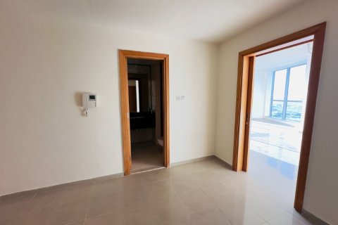 3 bedrooms Apartment in Ras Al Khaimah, UAE No. 183779 12