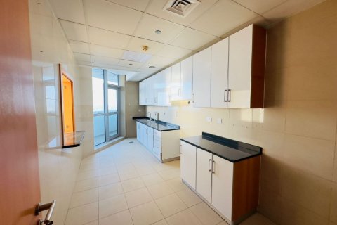 3 bedrooms Apartment in Ras Al Khaimah, UAE No. 183779 16
