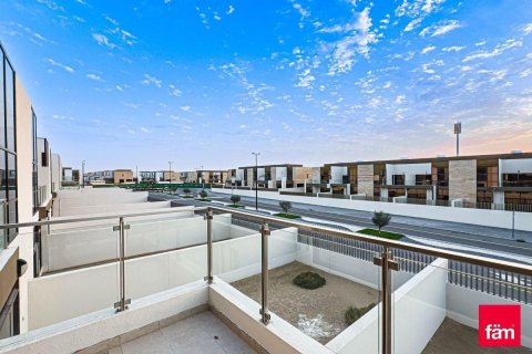 4 bedrooms Villa in Meydan, UAE No. 163220 7
