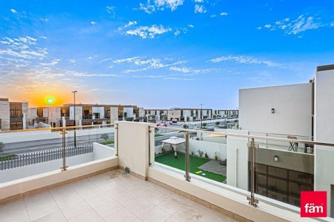 4 bedrooms Villa in Meydan, UAE No. 163220 10