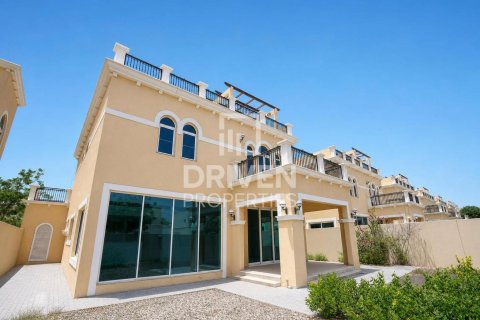 3 غرف نوم فيلا في Jumeirah Park, الإمارات العربية المتحدة رقم 202866 24