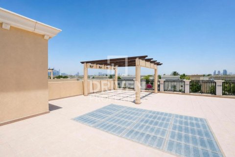 3 غرف نوم فيلا في Jumeirah Park, الإمارات العربية المتحدة رقم 202866 25