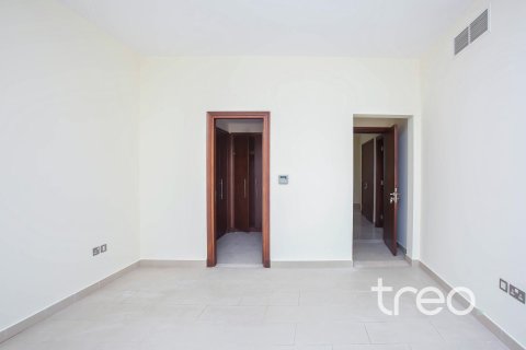 3 bedrooms Villa in Casa, UAE No. 188024 19