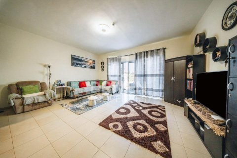 Apartment de 2 dormitorios en EMAAR South, UAE No. 190448 3