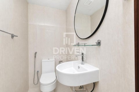 Apartment de 2 dormitorios en Business Bay, UAE No. 201228 3