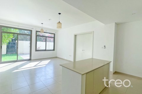 Townhouse de 4 dormitorios en Hayat Townhouses, UAE No. 200803 3
