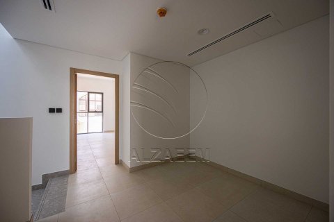 Villa de 2 dormitorios en Abu Dhabi, UAE No. 167942