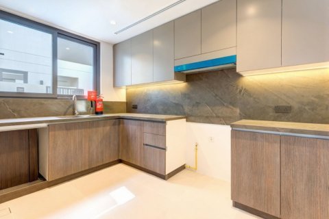 Вилла с 4 спальнями в Dubai Sports City, ОАЭ №205760 7
