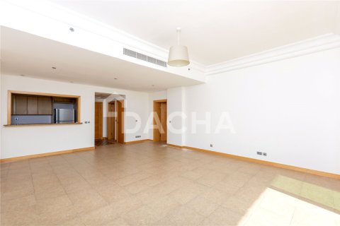 1 bedroom Apartment in Shoreline Apartments, UAE No. 155660 3