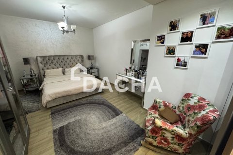 Таунхаус с 3 спальнями в Jumeirah Village Triangle, ОАЭ №155657 8