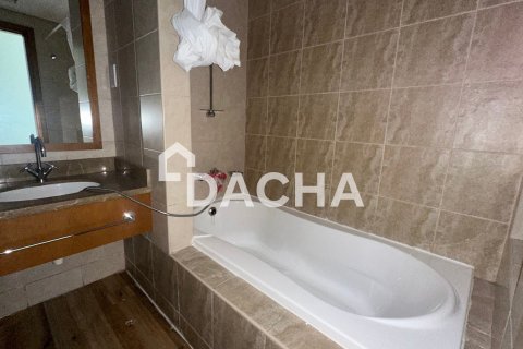 Квартира с 2 спальнями в Al Fattan Marine Tower, ОАЭ №155658 7