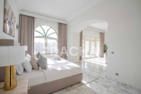 Квартира с 4 спальнями в Shoreline Apartments, ОАЭ №155656 12