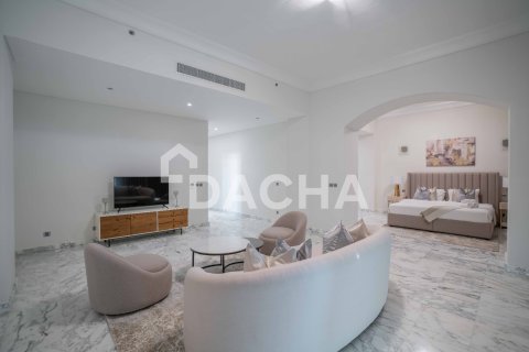 Квартира с 4 спальнями в Shoreline Apartments, ОАЭ №155656 14