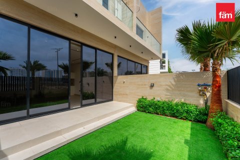 4 bedrooms Townhouse in Al Furjan, UAE No. 149406 10