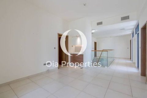 Villa de 5 dormitorios  No. 114979 19