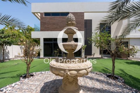 Villa de 5 dormitorios  No. 114979 31