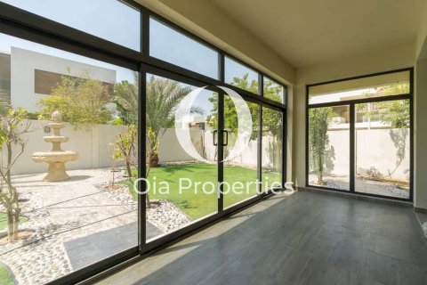 Villa de 5 dormitorios  No. 114979 25