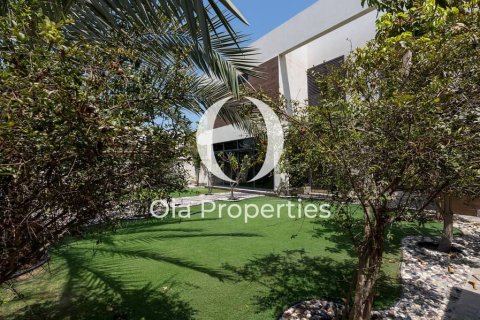 Villa de 5 dormitorios  No. 114979 29