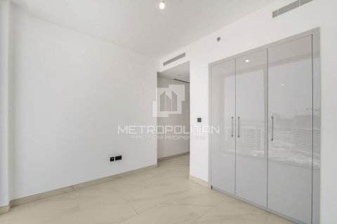 Квартира с 3 спальнями №128454 15