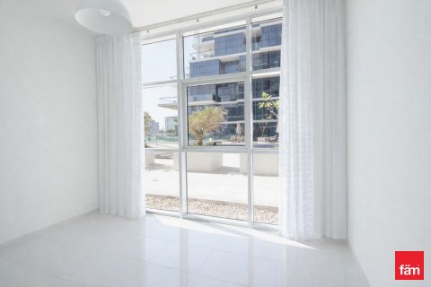 2 bedrooms Apartment in Dubai, UAE No. 143350