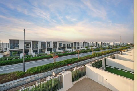 4 bedrooms Townhouse in The Valley, UAE No. 147469 18