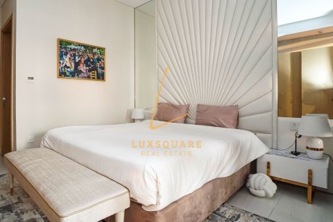 Квартира студия в SLS Dubai Hotel & Residences, ОАЭ №145994 12