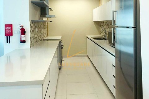 Квартира с 2 спальнями в Бизнес-Бэй, ОАЭ №145995 6