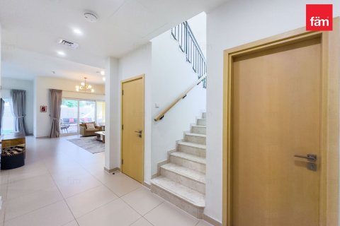 Villa de 4 dormitorios  No. 134758 11