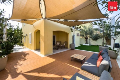 Villa de 4 dormitorios  No. 134758 7