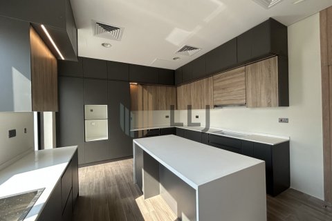 Villa de 4 dormitorios en  Yas Island, UAE No. 86962 10