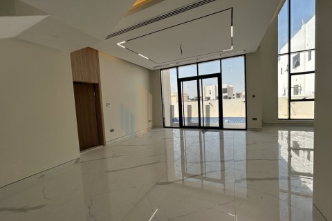 Villa de 4 dormitorios en  Yas Island, UAE No. 86962 8