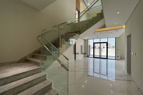 Villa de 4 dormitorios en  Yas Island, UAE No. 86962 4