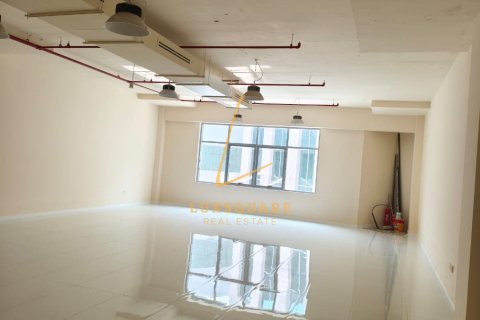 Office de 118m² à Dubai Investment Park, UAE No. 167865 3