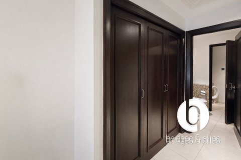 Квартира с 1 спальней в Old Town, ОАЭ №171527 10