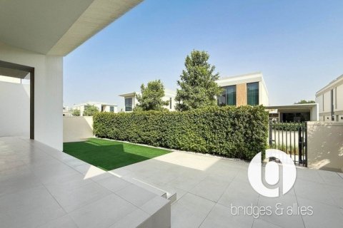 Villa de 4 dormitorios en Tilal Al Ghaf, UAE No. 171532 5