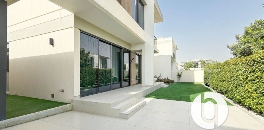 Villa de 4 dormitorios en Tilal Al Ghaf, UAE No. 171532