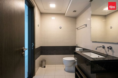 Квартира с 2 спальнями в Даунтаун Дубай (Даунтаун Бурдж Дубай), ОАЭ №198538 3