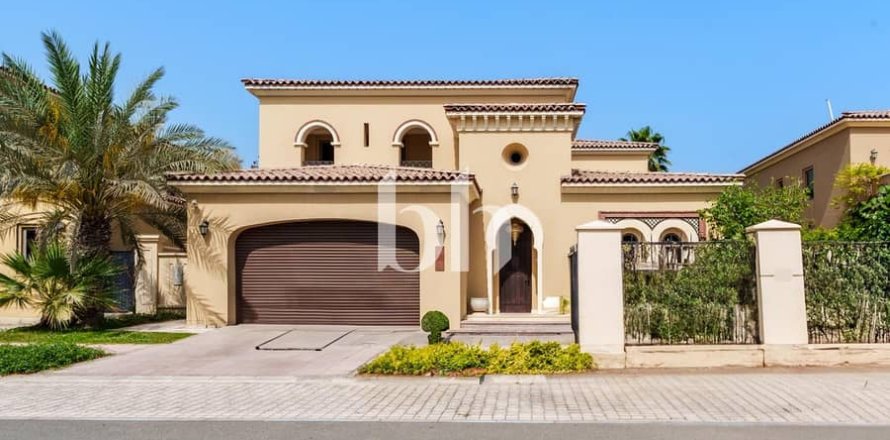 Villa de 4 dormitorios No. 115597