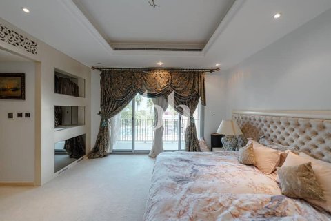 Villa de 4 dormitorios  No. 115597 11