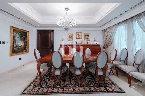 Villa de 4 dormitorios  No. 115597 8