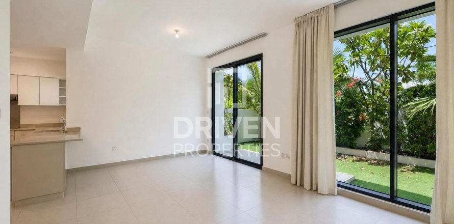 Villa de 4 chambres à Maple at Dubai Hills Estate, UAE No. 207262