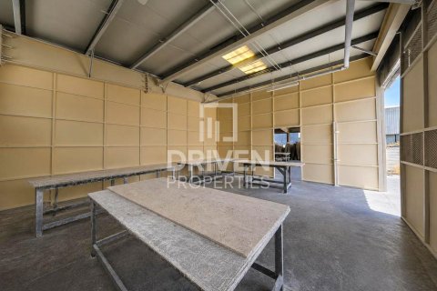 2097.56m² Warehouse in Dubai, UAE No. 193847 9