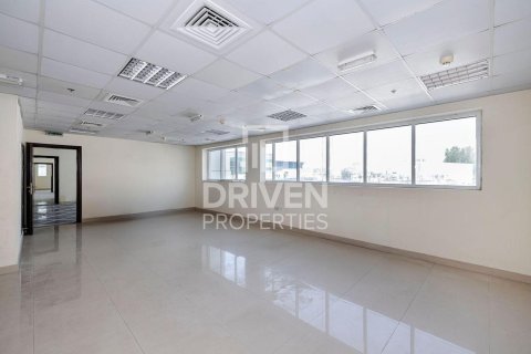 15433.33m² Factory in Jebel Ali, UAE No. 193853 10