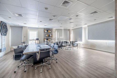 2878.97m² Warehouse in Jebel Ali, UAE No. 193850 5