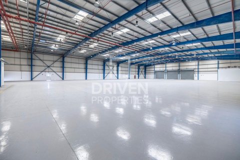2878.97m² Warehouse in Jebel Ali, UAE No. 193850 10